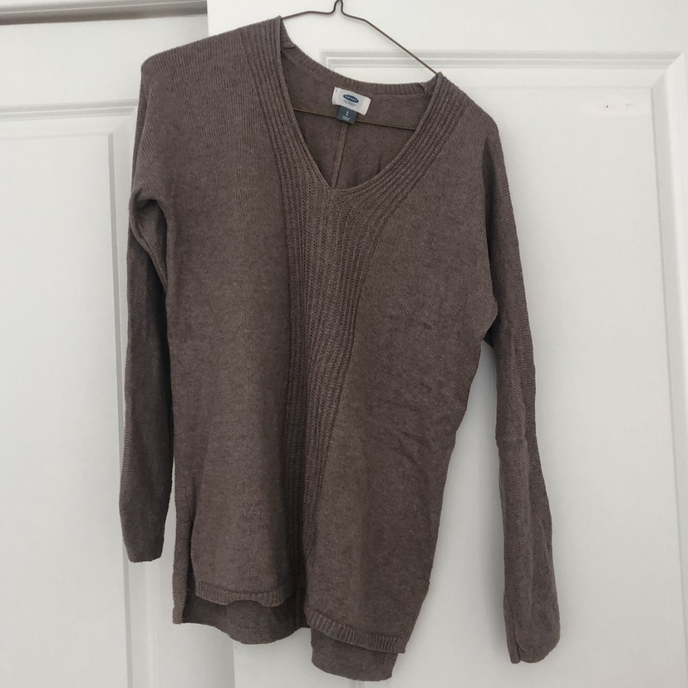 brown sweater
